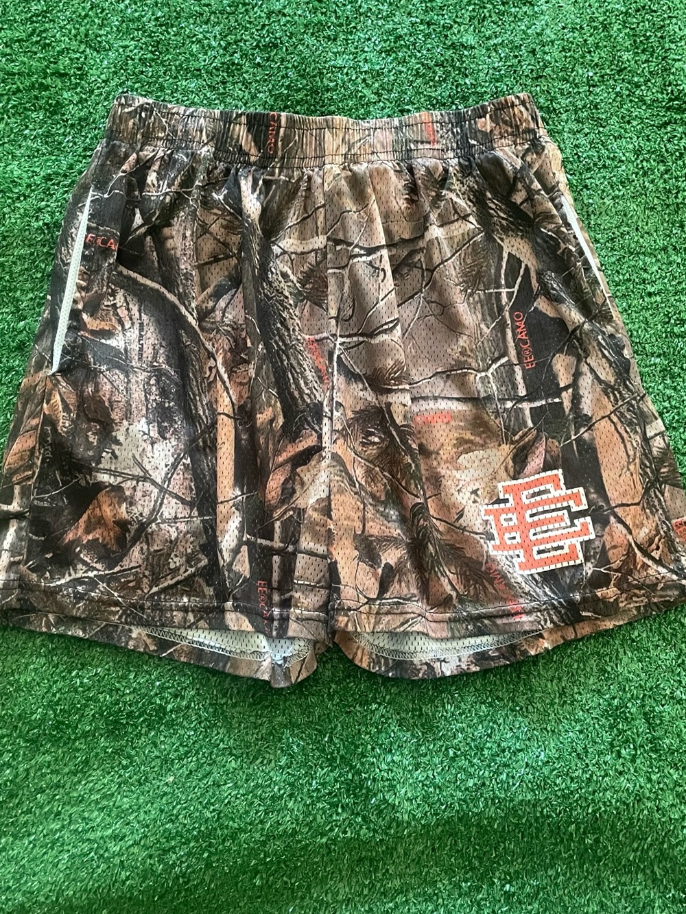 Men's Camo Athletic Shorts - Brown Forest Print